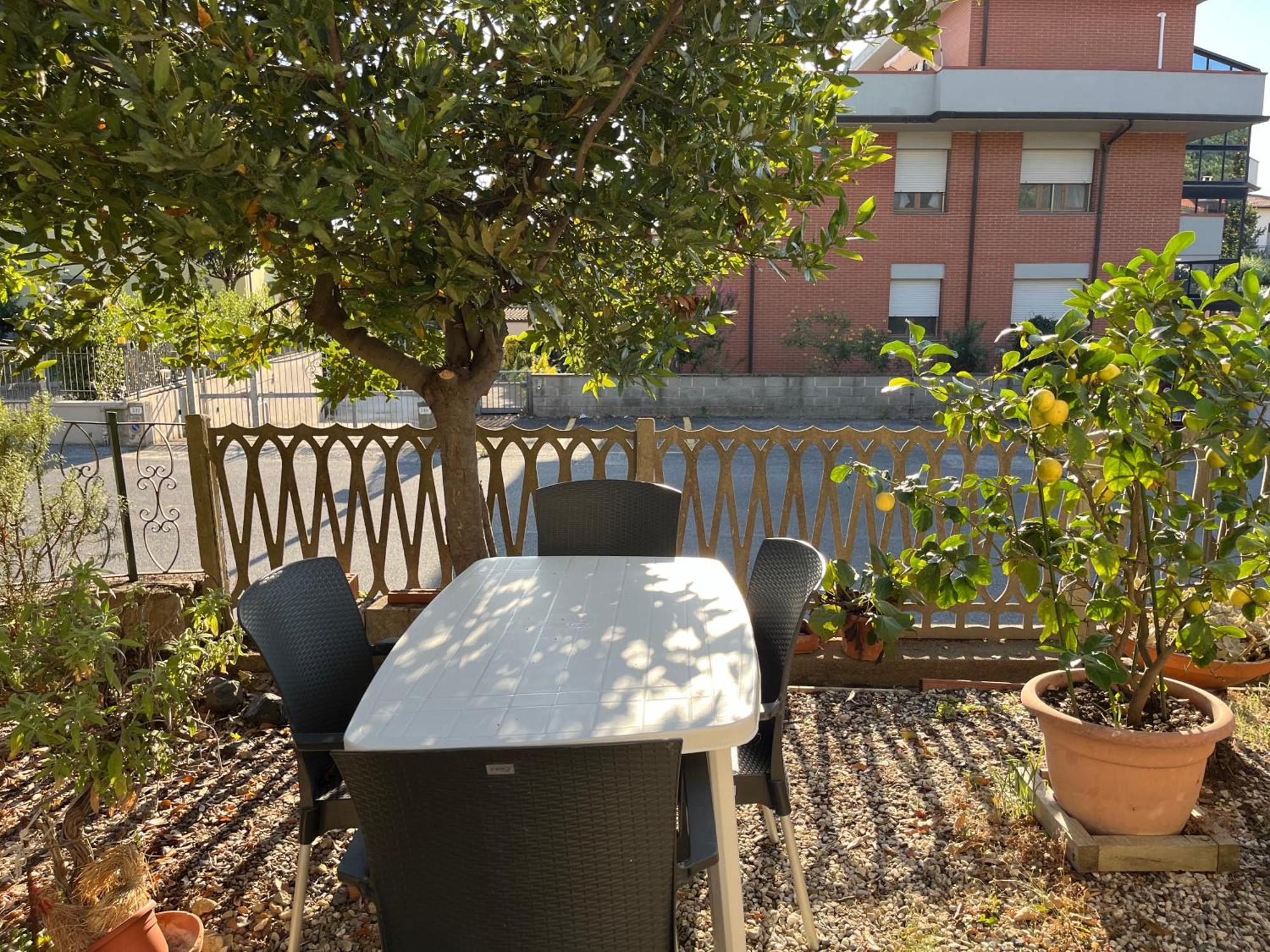 Casa Collesalvetti Villa Bagian luar foto